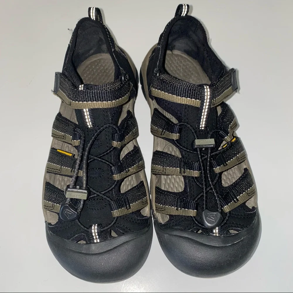 Keen Olive/Black Newport H2 Sandal
